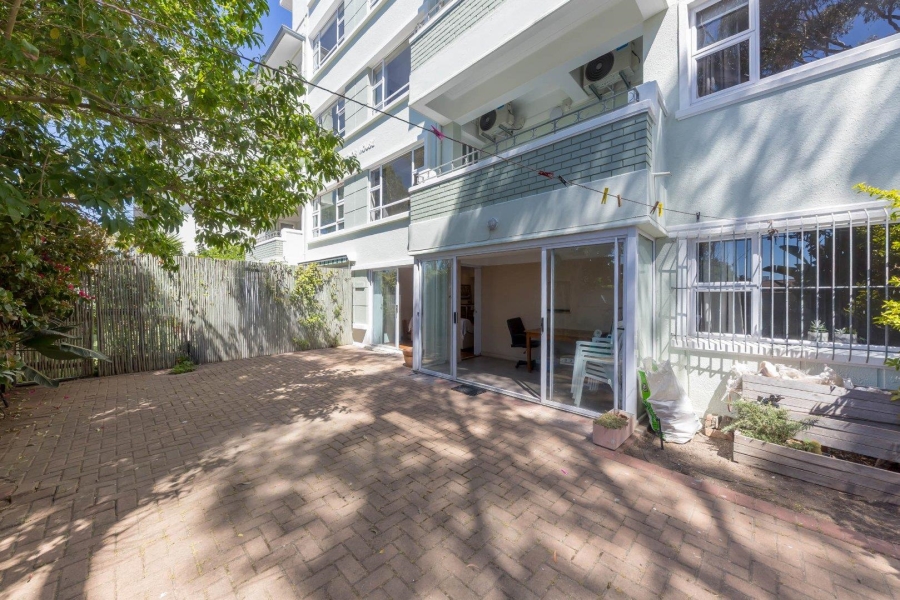 3 Bedroom Property for Sale in Three Anchor Bay Western Cape